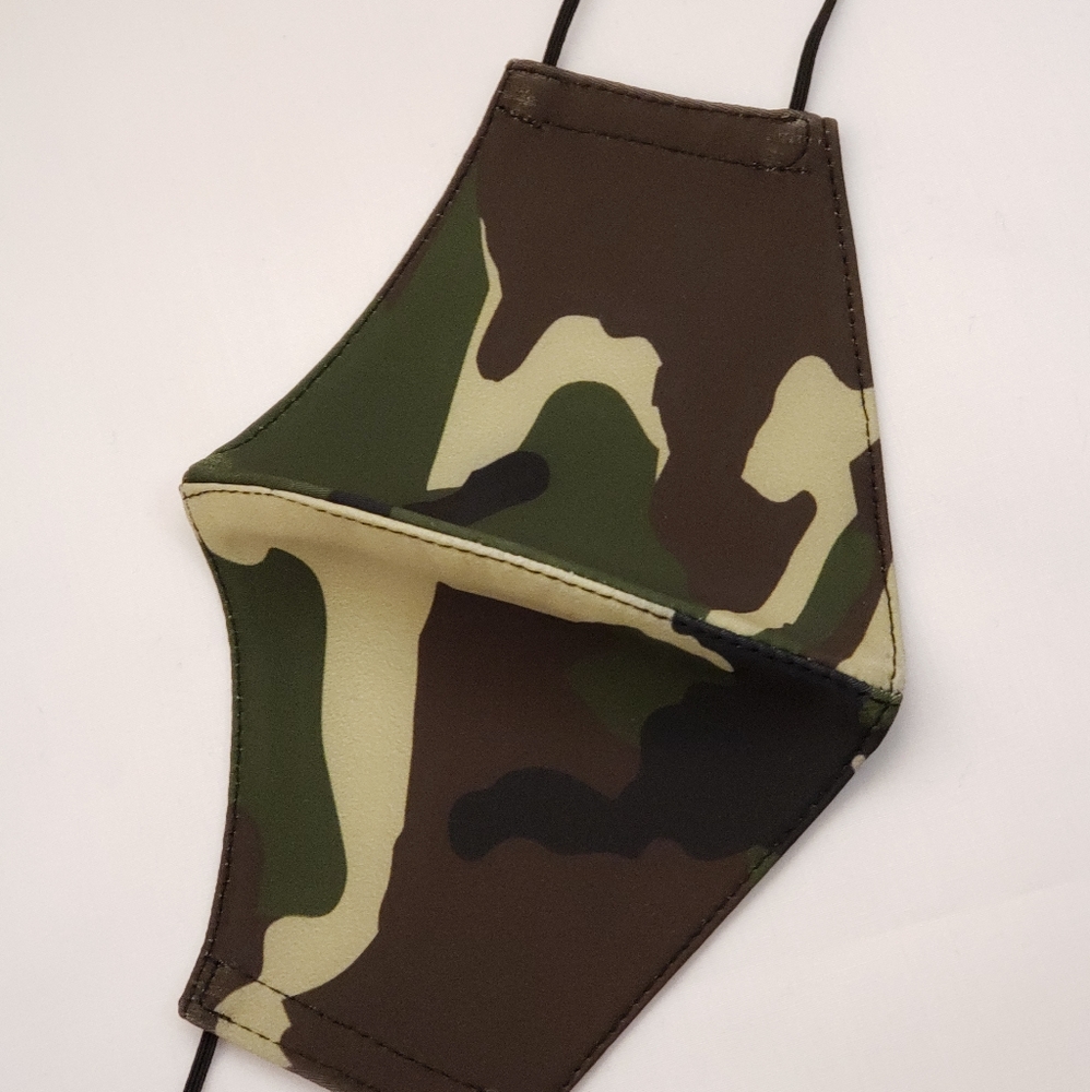 CAMOUFLAGE FACEMASK